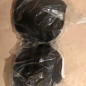 Spanx Pillow Cup Push-Up Plunge Bra 36D